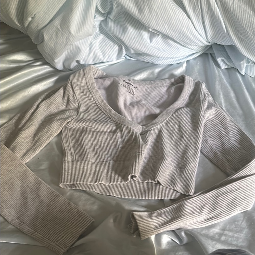 SHEIN Gray Long Sleeve Fitted Crop Blouse